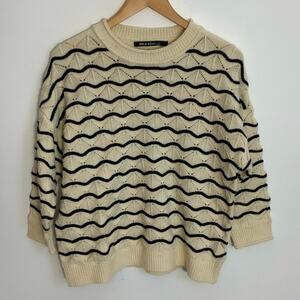 Wild Pony sweater size‎ small
